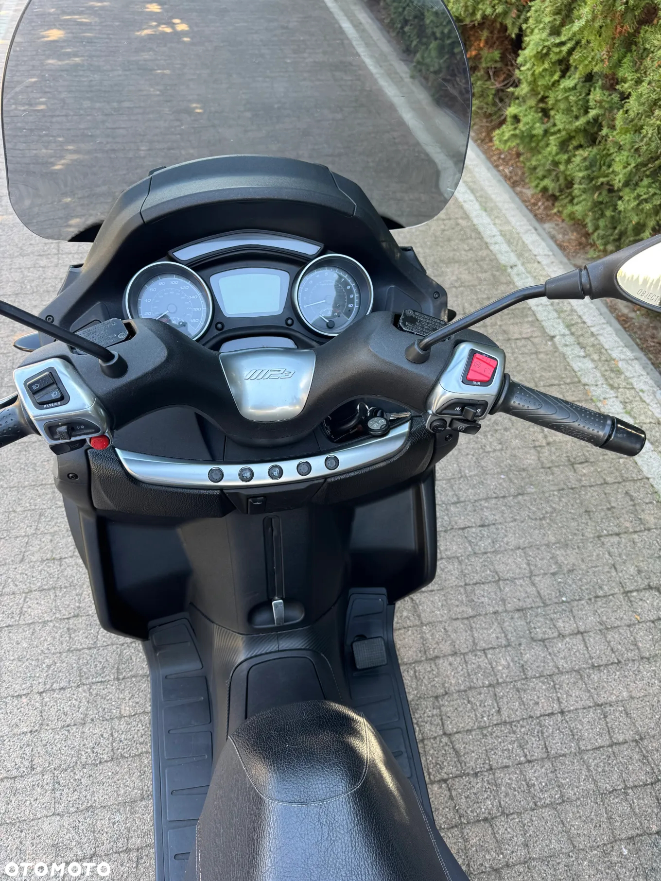 Piaggio MP-3 - 13