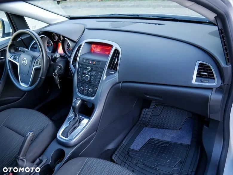 Opel Astra - 8