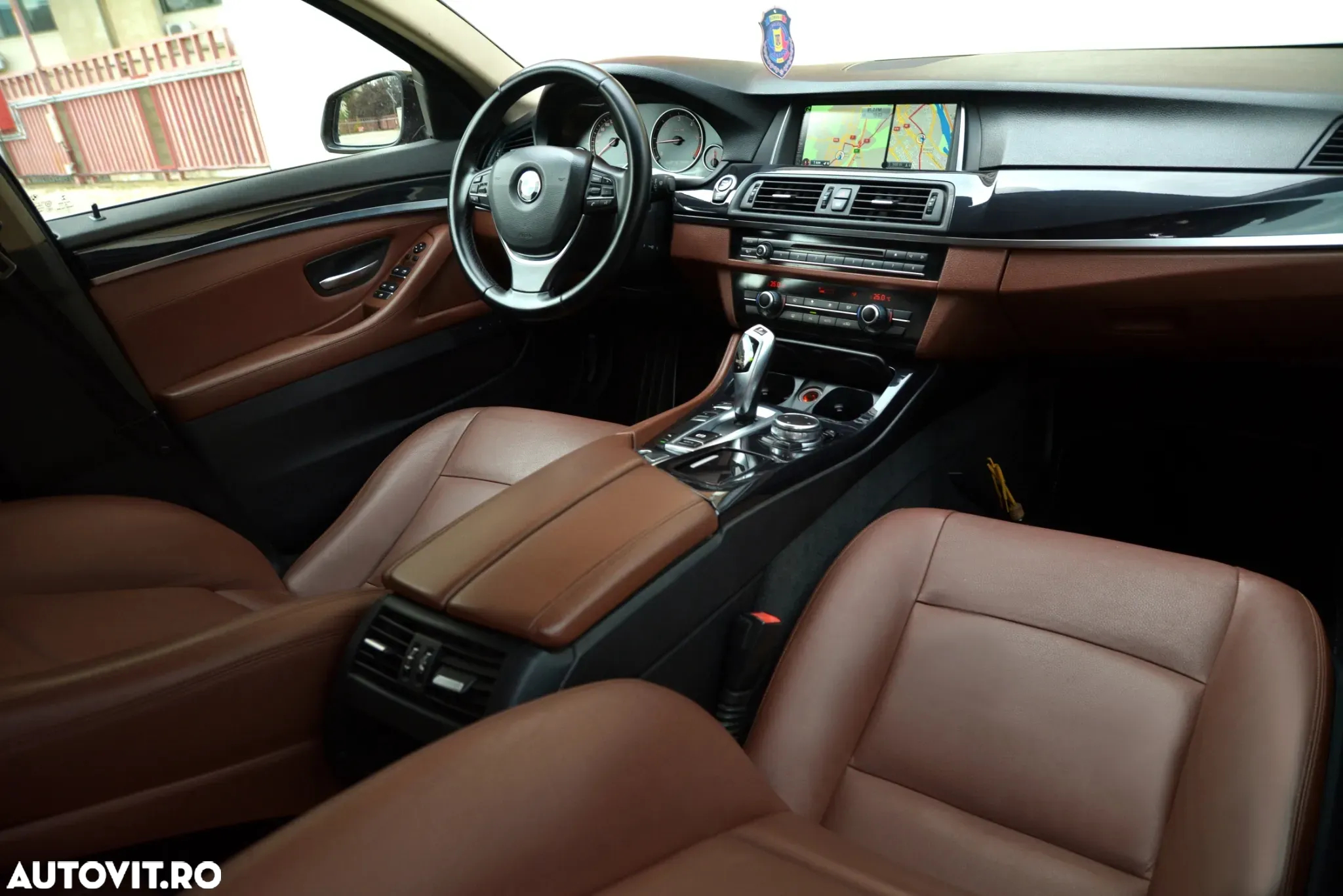 BMW Seria 5 518d Touring Aut. Luxury Line - 7
