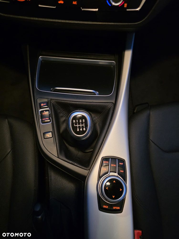 BMW Seria 1 116d EfficientDynamics Edition - 16