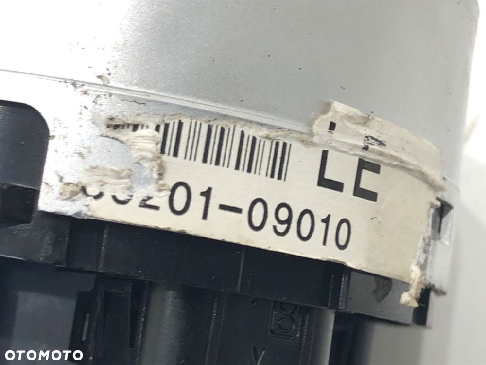 WŁĄCZNIK ŚWIATEŁ AWARYJNYCH  SSANGYONG KYRON 2005 - 2022 2.0 Xdi 4x4 104 kW [141 KM] olej - 4