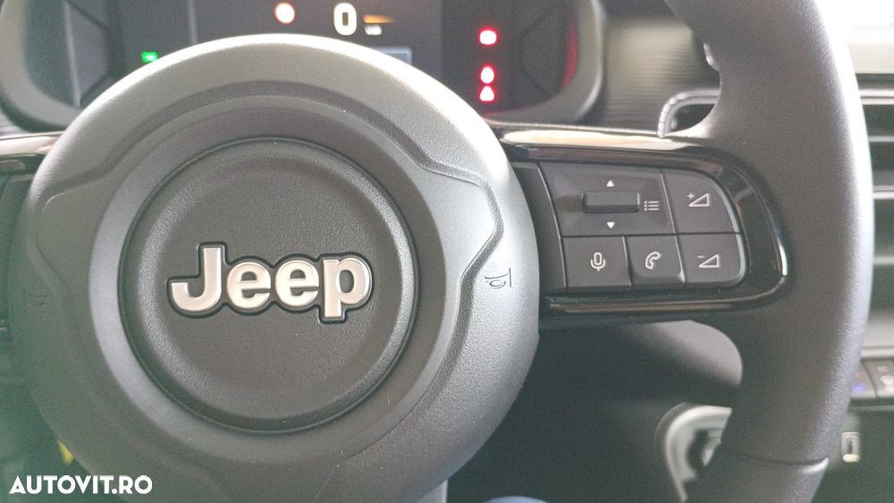 Jeep Avenger 1.2 MT6 Turbo Longitude - 8