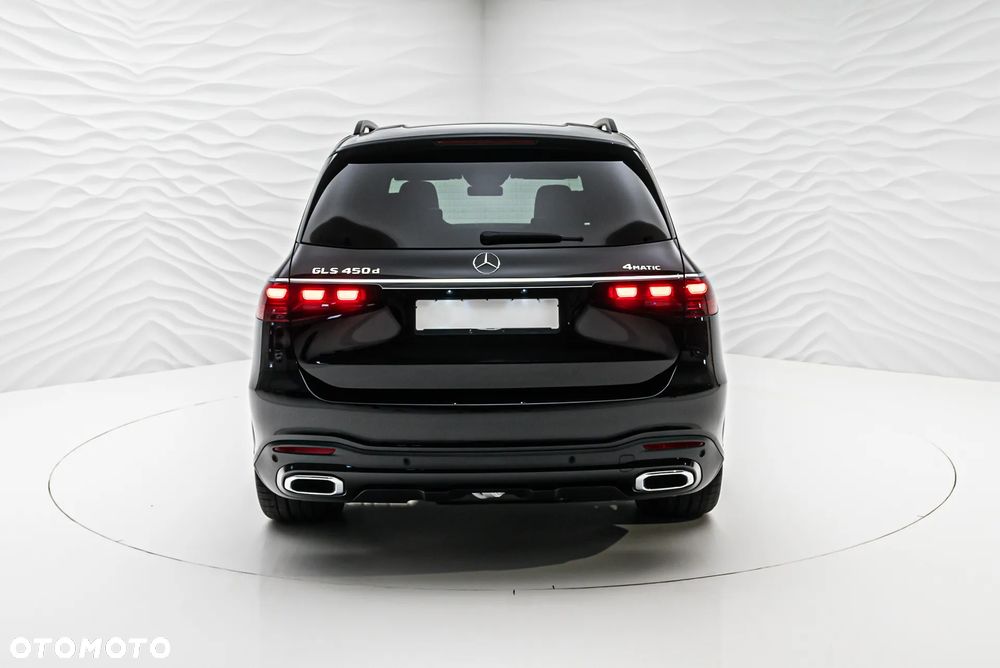 Mercedes-Benz GLS - 17