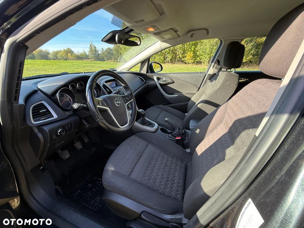 Opel Astra 1.7 CDTI - 9