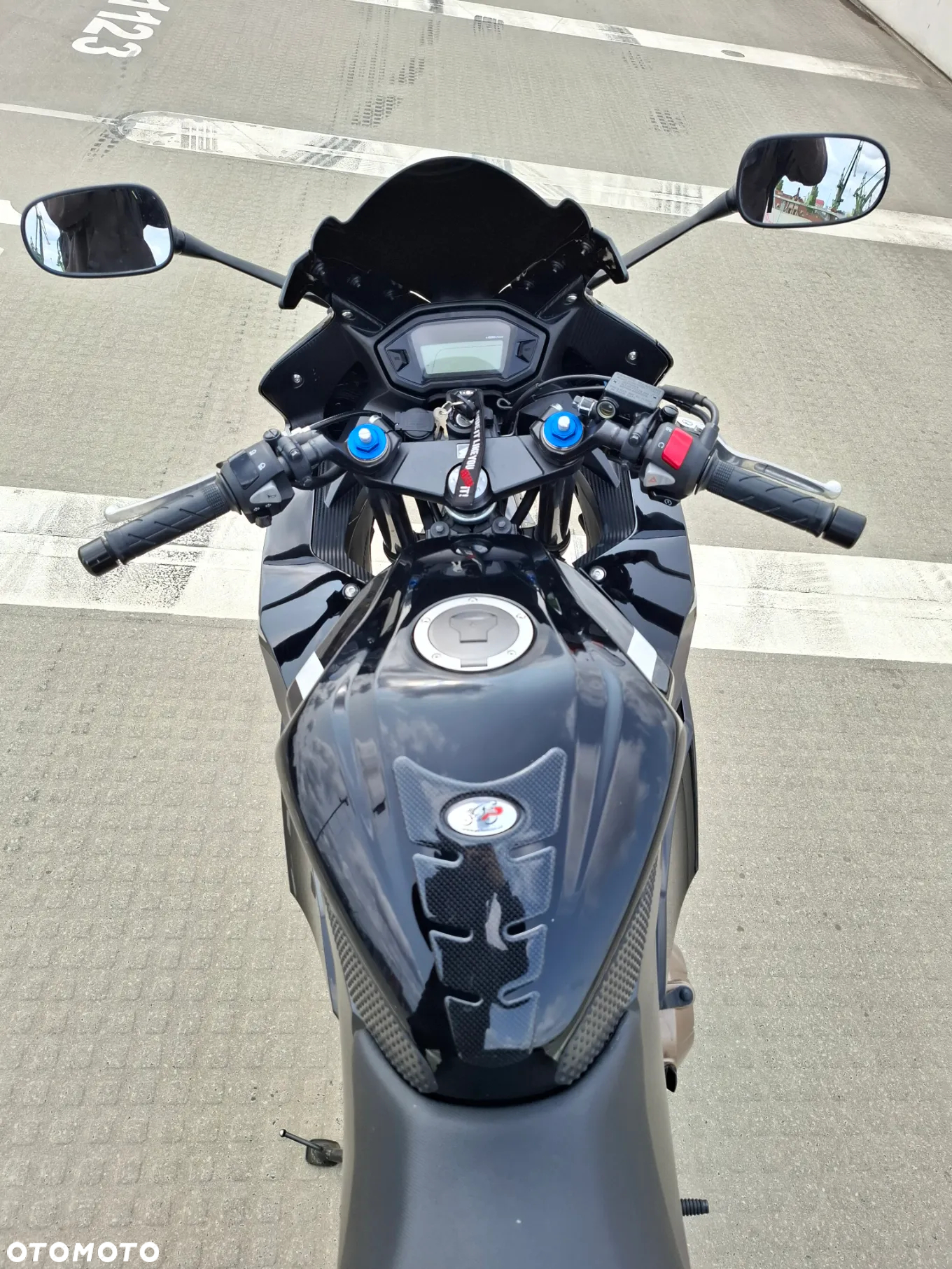 Honda CBR - 11