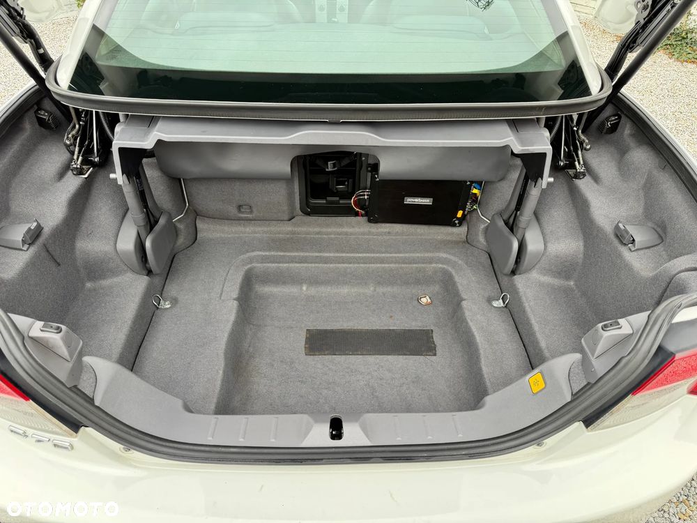 Volvo C70 2.0D Momentum - 34