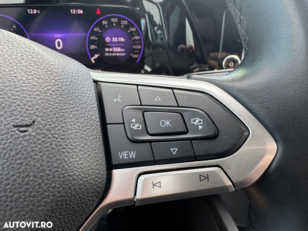 Volkswagen Golf 2.0 TDI SCR DSG Life - 16