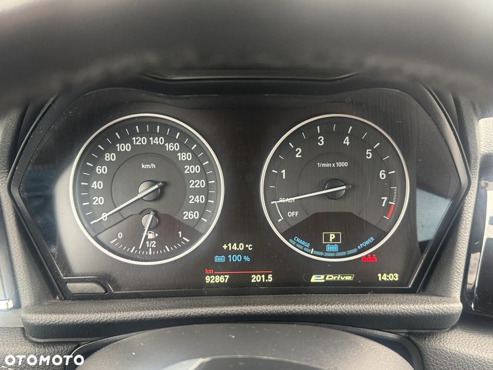BMW Seria 2 225xe iPerformance Sport Line - 29
