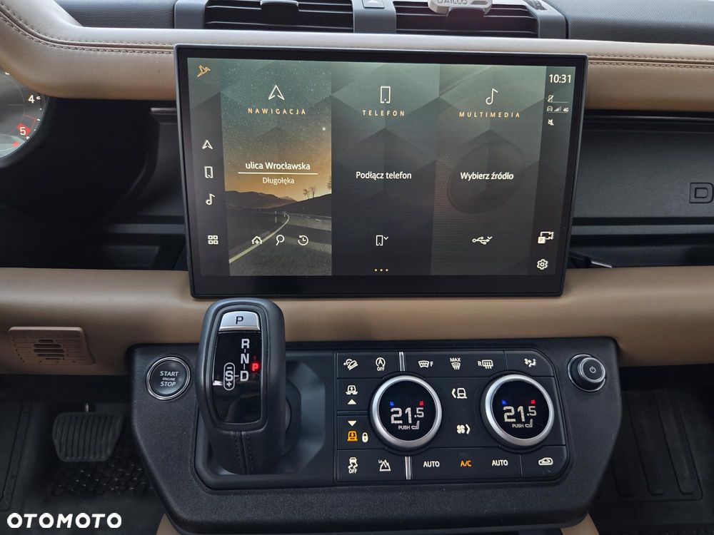 Land Rover Defender 3.0 D250 mHEV X-Dynamic HSE - 21