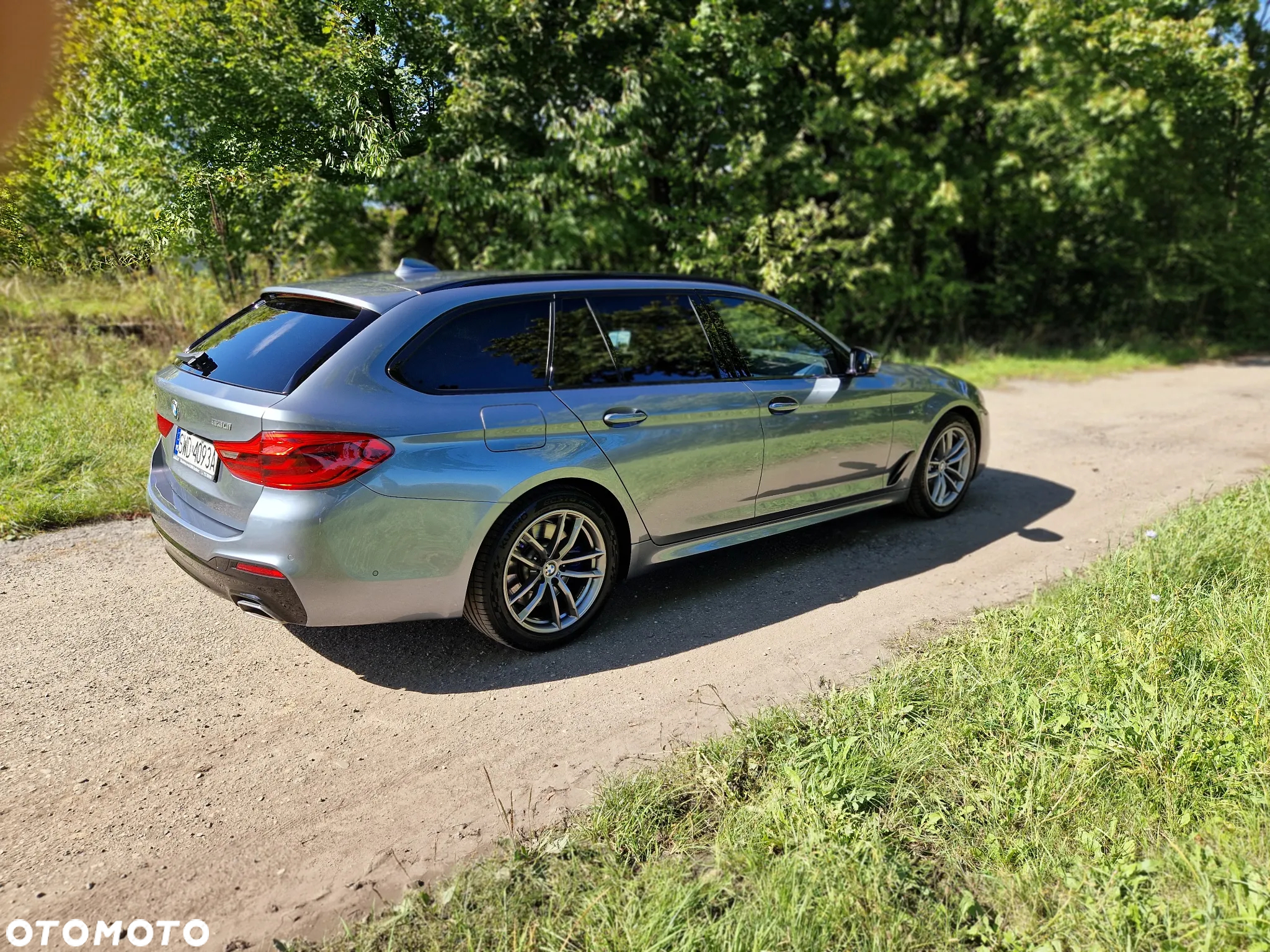 BMW Seria 5 530i xDrive M Sport sport - 2