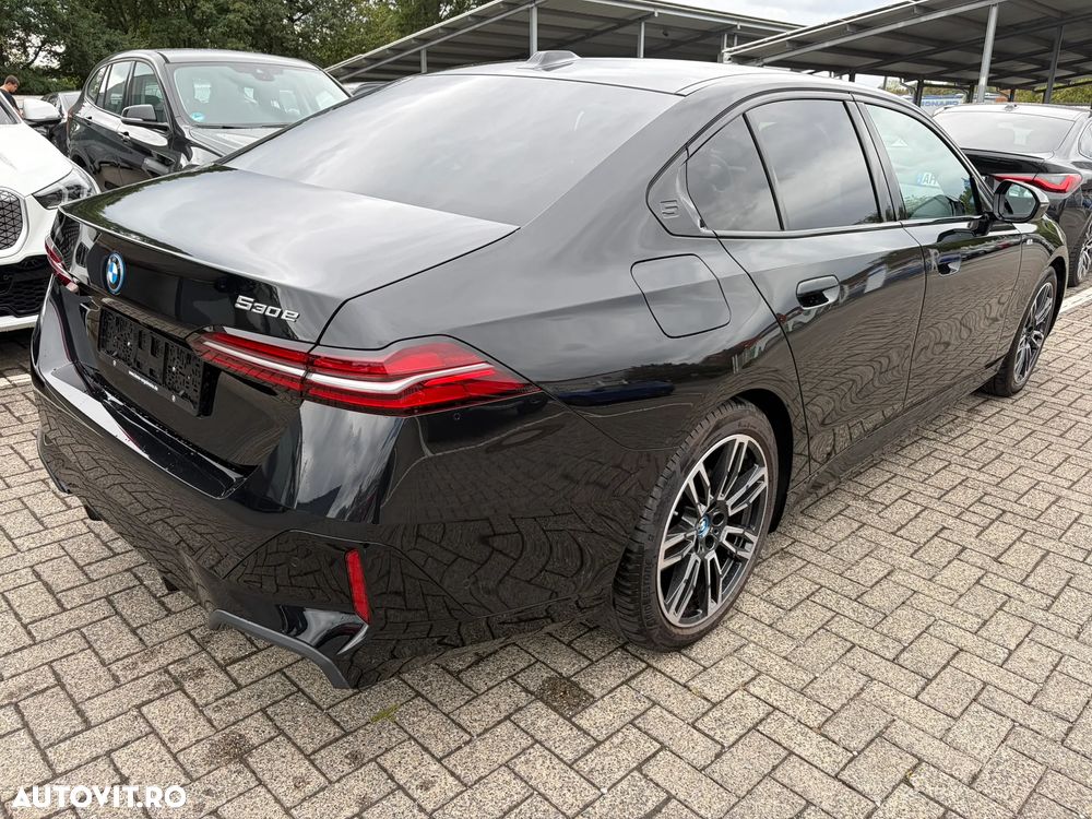 BMW Seria 5 530e AT PHEV - 3