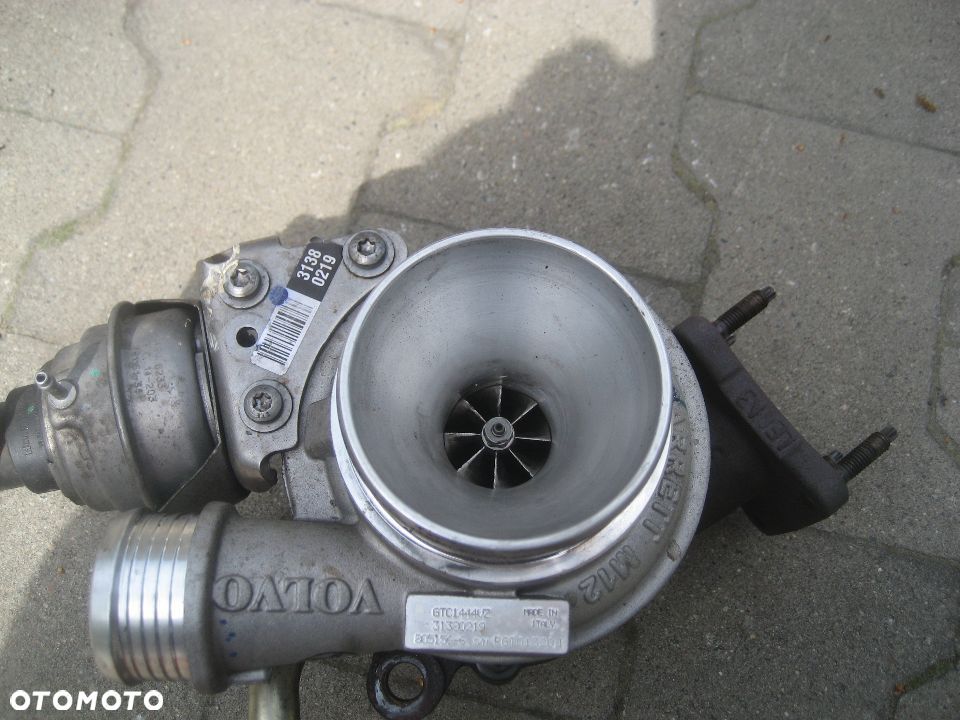 volvo xc60 2,0 d3 163km d5204t7 turbina  turbosprężarka 31380219 gtc1444vz - 4