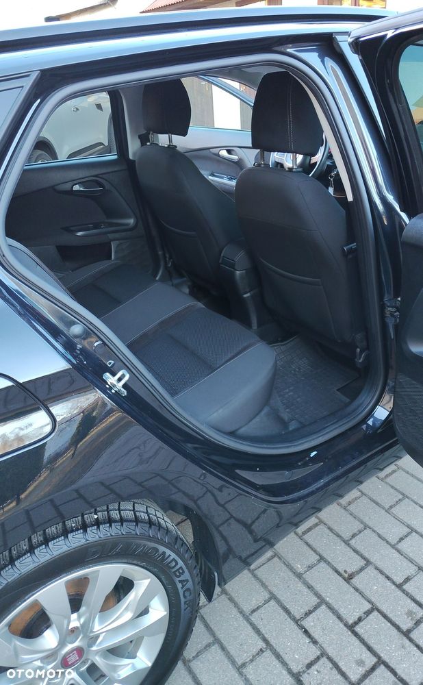 Fiat Tipo 1.6 MultiJet DCT Lounge - 22