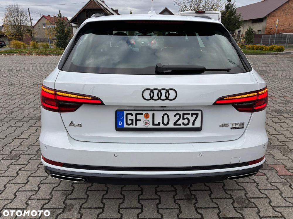 Audi A4 Avant - 12