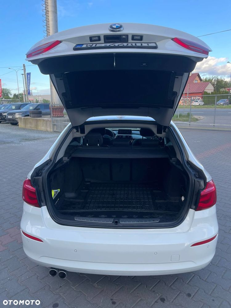 BMW Seria 3 320d xDrive Advantage - 19