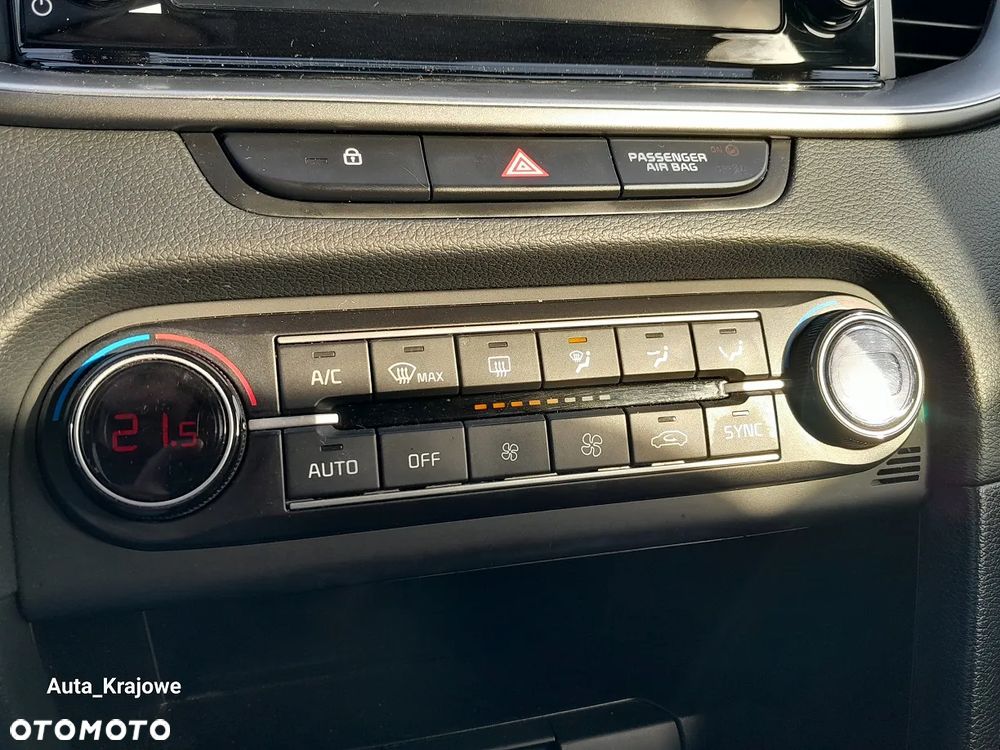 Kia Ceed 1.5 T-GDI M - 19