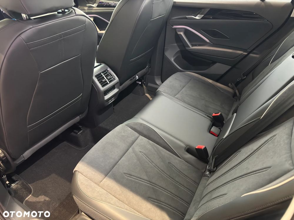 Volkswagen Tiguan 2.0 TSI 4Mot Elegance DSG - 7