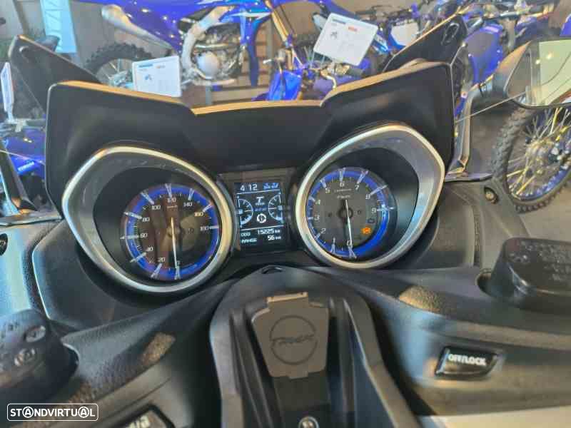 Yamaha TMAX 530 DX - 9