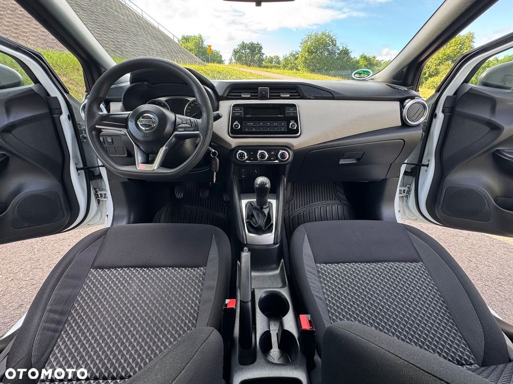 Nissan Micra 1.0 Visia Plus - 8