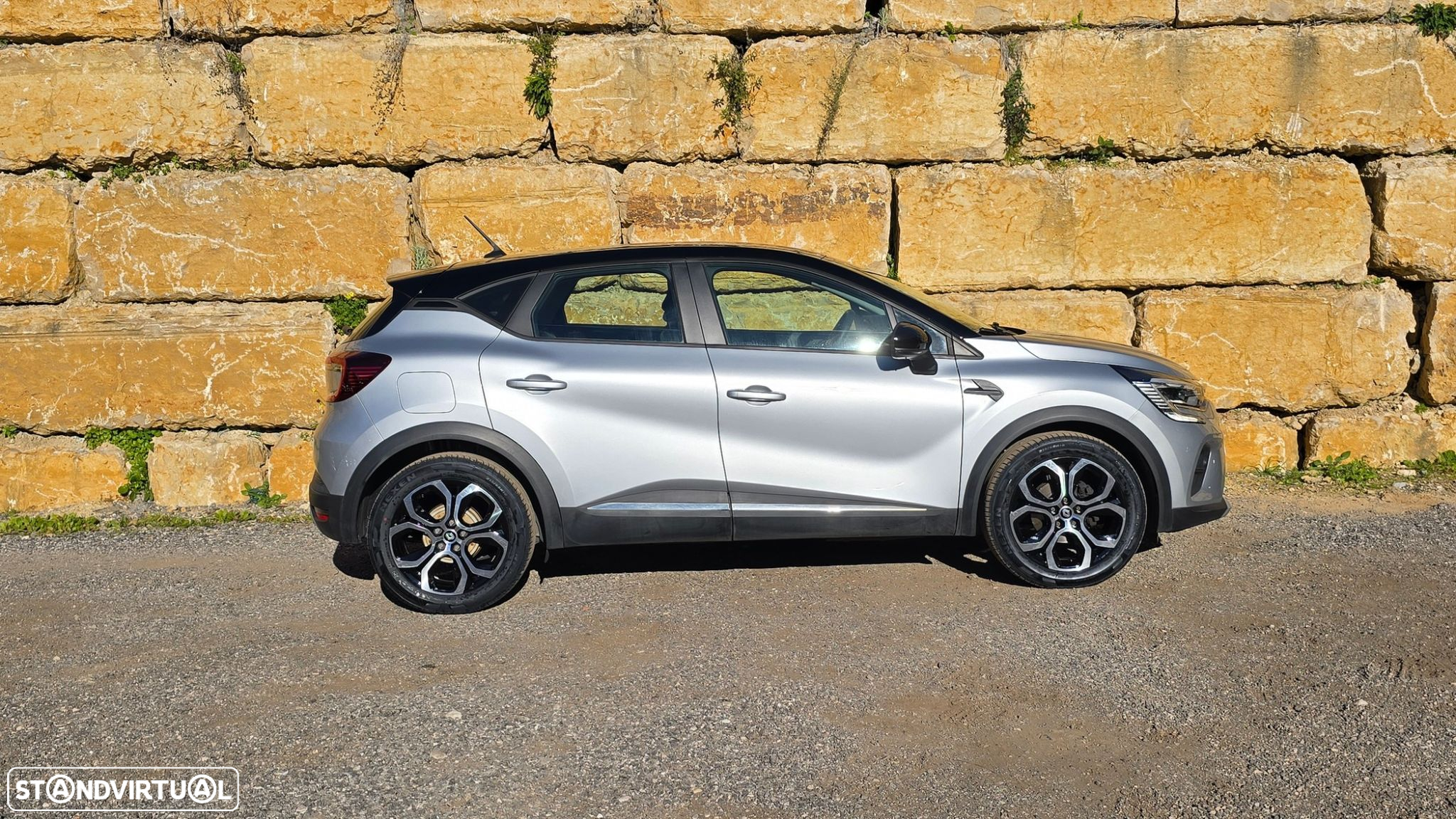 Renault Captur - 4