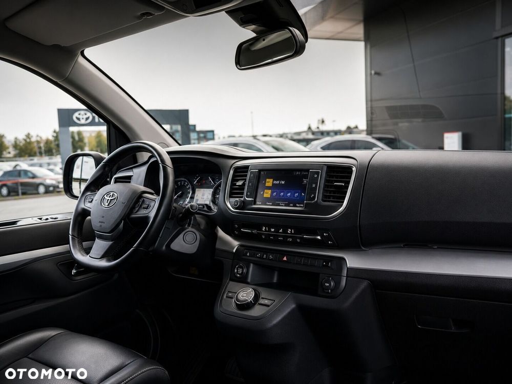 Toyota Proace Verso 2.0 D4-D Long VIP - 22