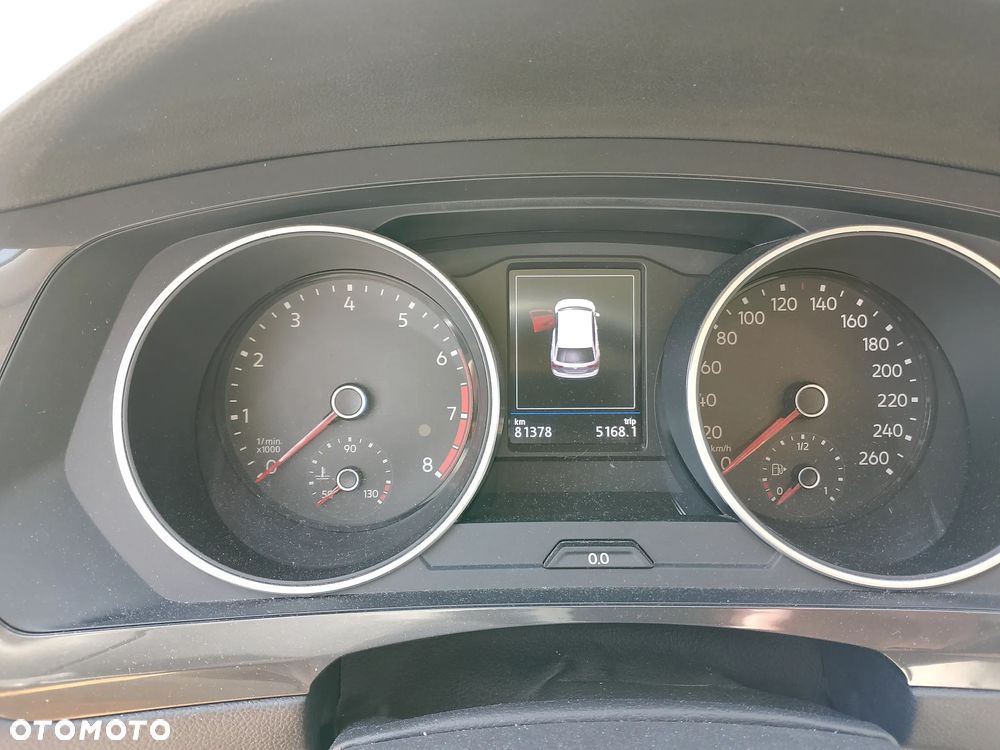 Volkswagen Tiguan Allspace - 11