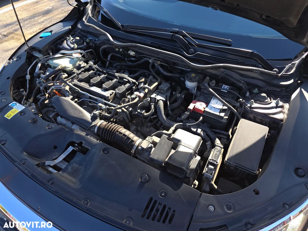 Honda Civic 1.5 i-VTEC Turbo Elegance - 7