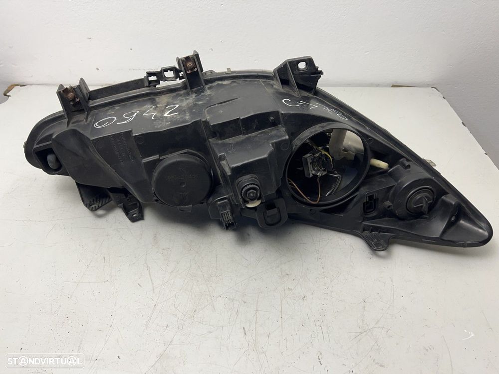 Farol Frente Esq PEUGEOT 307 REF. 9681835180 - 2