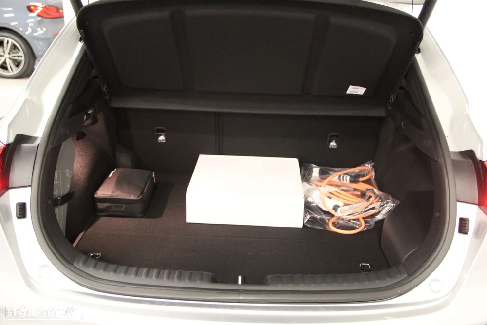 Kia XCeed 1.6 GDi PHEV Tech - 23