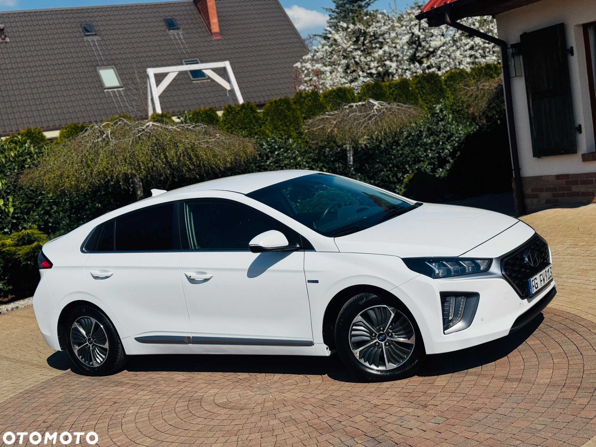 Hyundai IONIQ Plug-in-Hybrid 1.6 GDI Premium - 25