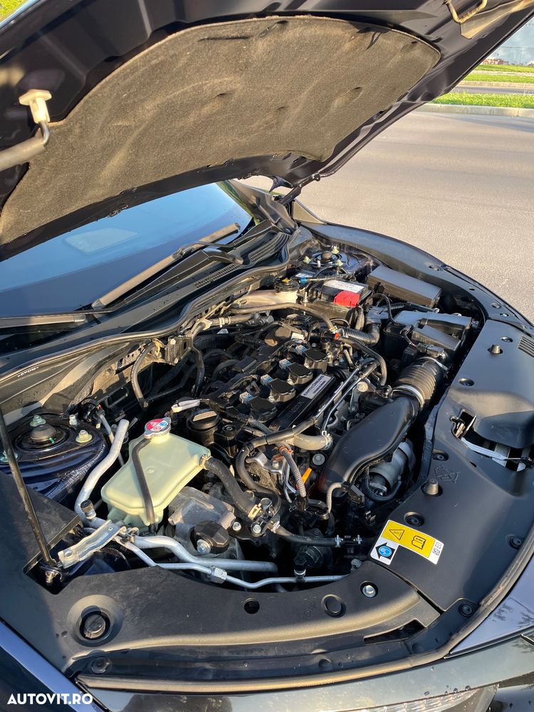 Honda Civic 1.5 i-VTEC Turbo Sport Plus - 10