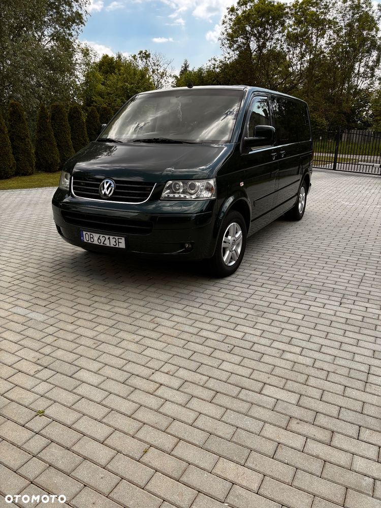 Volkswagen Multivan - 1