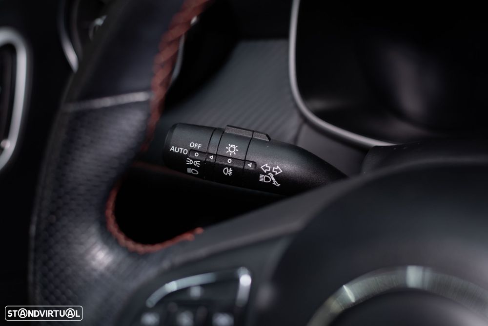 MG ZS EV 50.3 kWh Luxury - 27