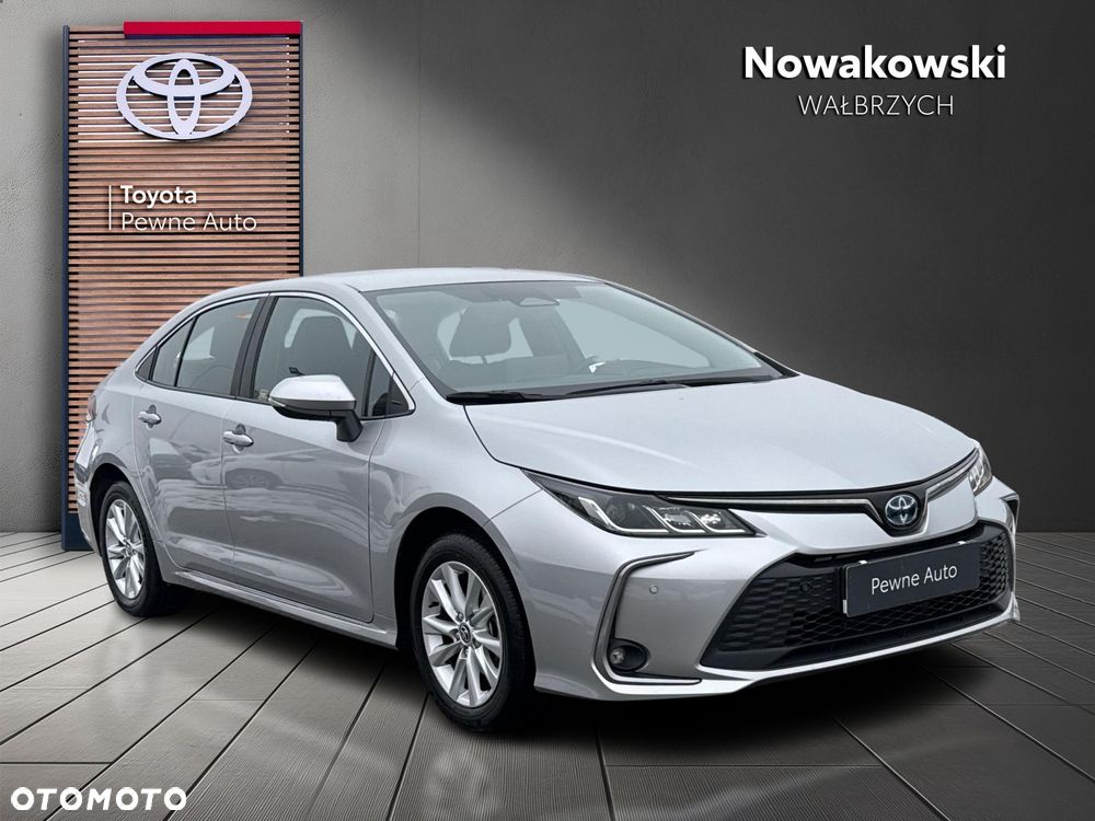 Toyota Corolla 1.8 Hybrid Comfort - 8