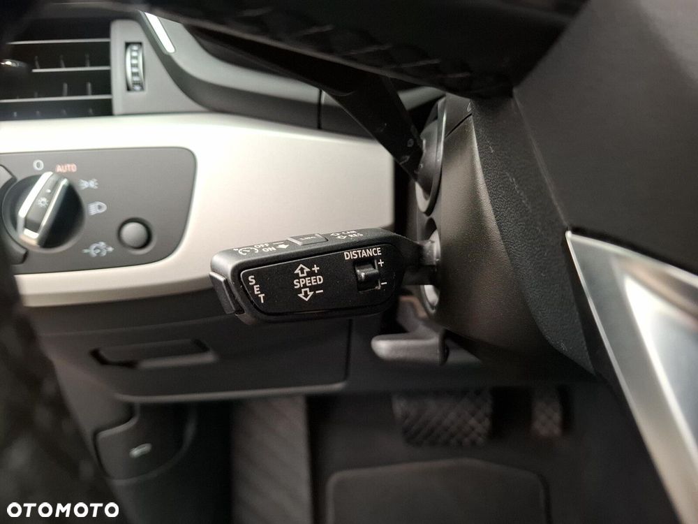 Audi A4 Allroad - 25