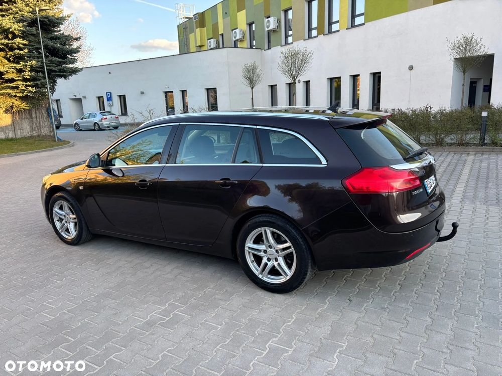 Opel Insignia - 30