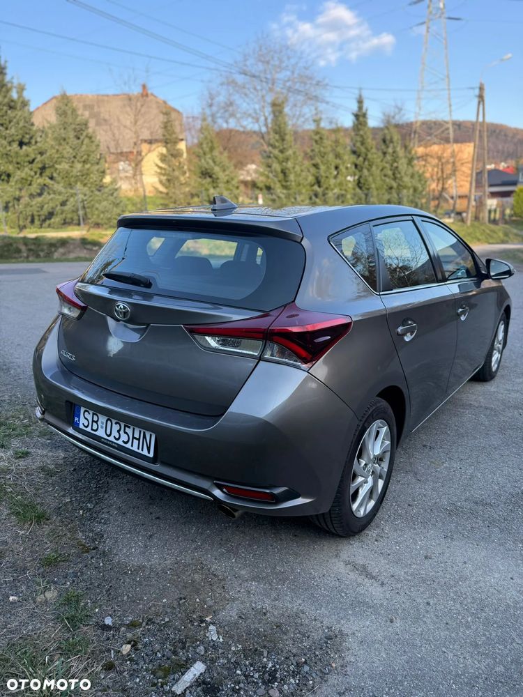 Toyota Auris 1.2 Turbo Executive - 4
