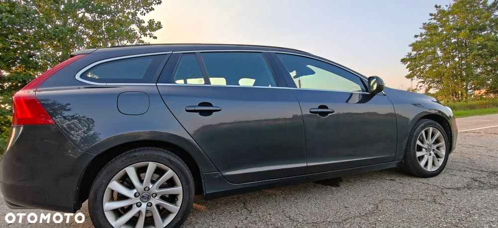 Volvo V60 - 11