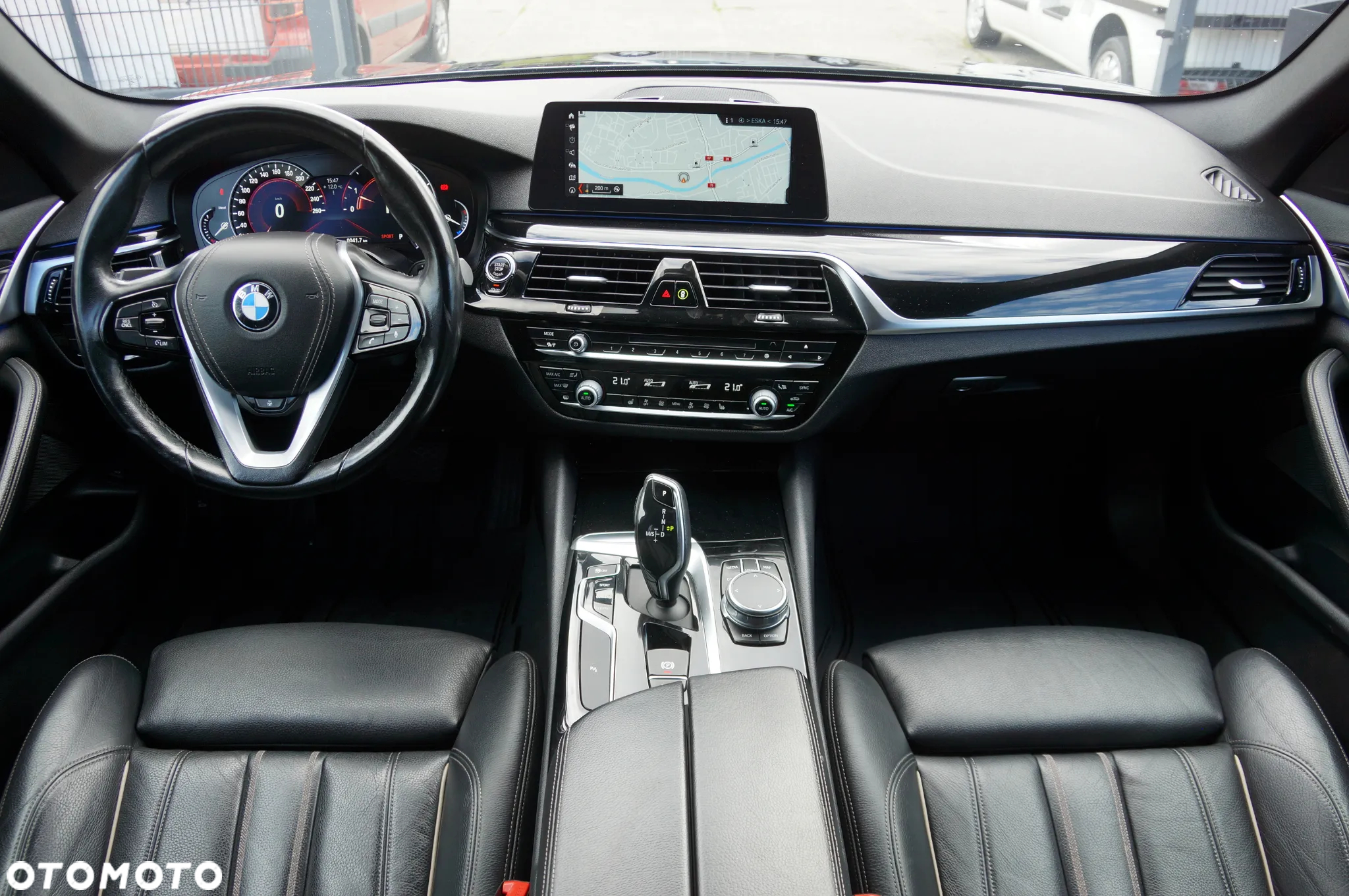 BMW Seria 5 520d xDrive Touring Sport Line - 11