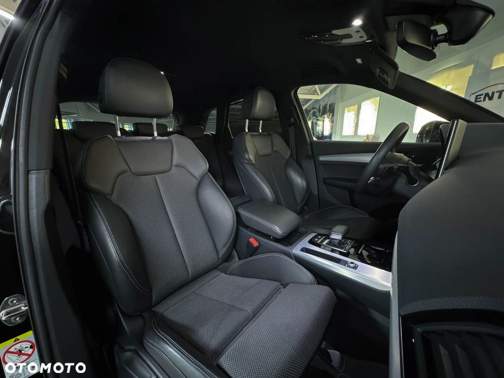 Audi Q5 40 TDI quattro S tronic S line - 4