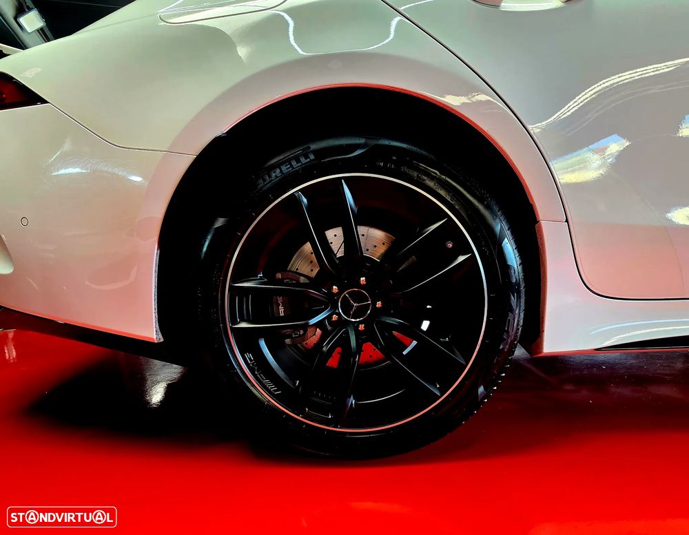 Mercedes-Benz AMG GT 53 4Matic+ - 12