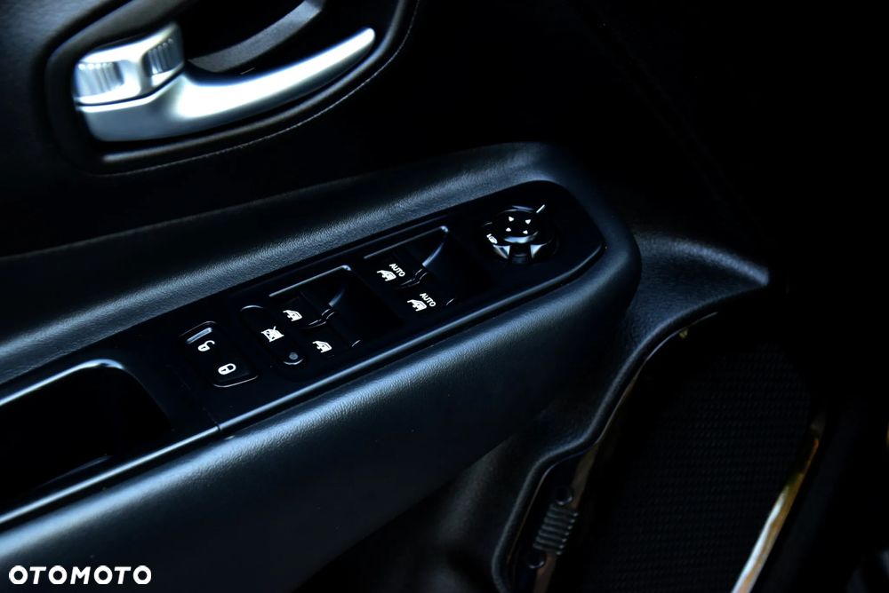 Jeep Renegade 1.4 MultiAir Limited FWD S&S - 17