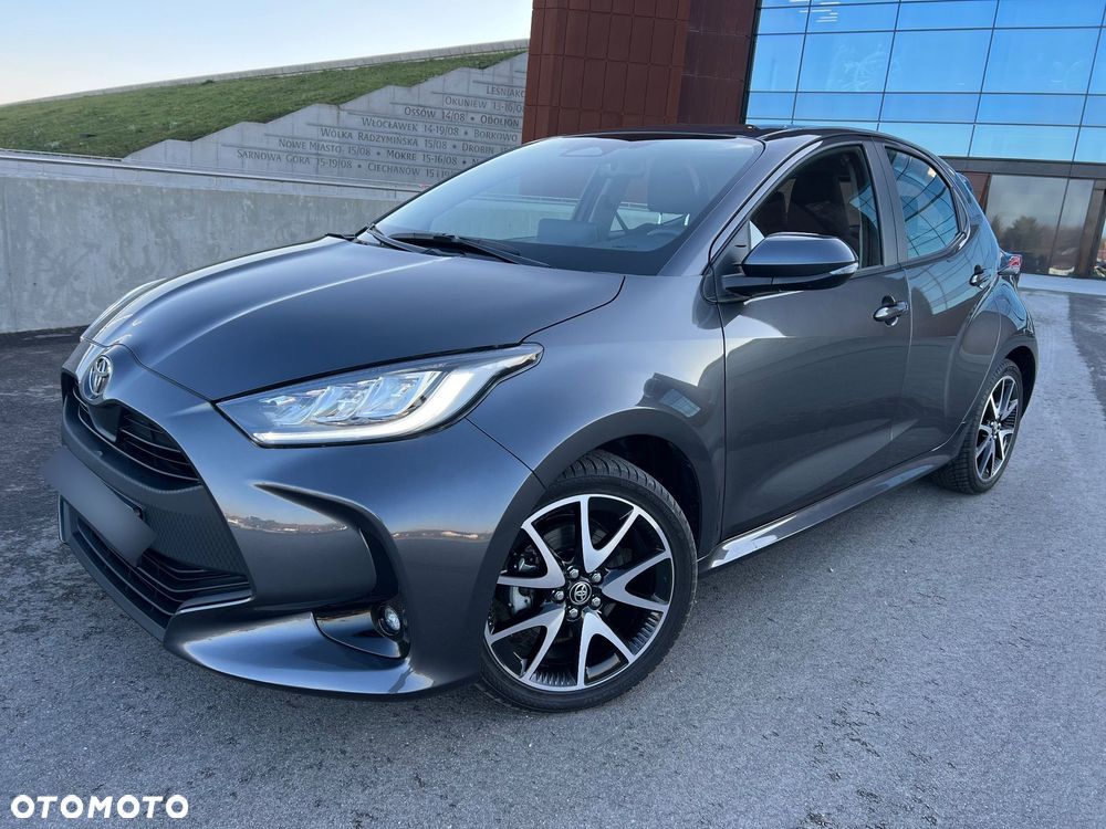 Toyota Yaris 130 1.5 VVT-i Style Plus - 11