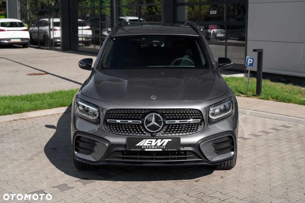 Mercedes-Benz GLB 200 AMG Line 7G-DCT - 4