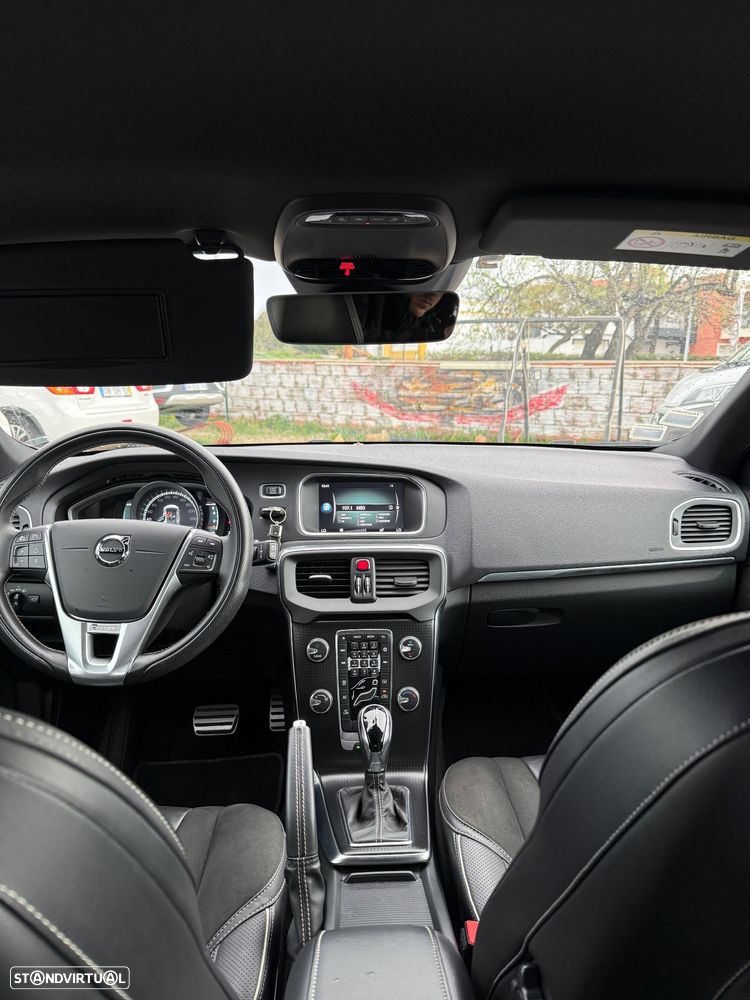 Volvo V40 1.5 T3 Sport Edition R Geartronic - 27