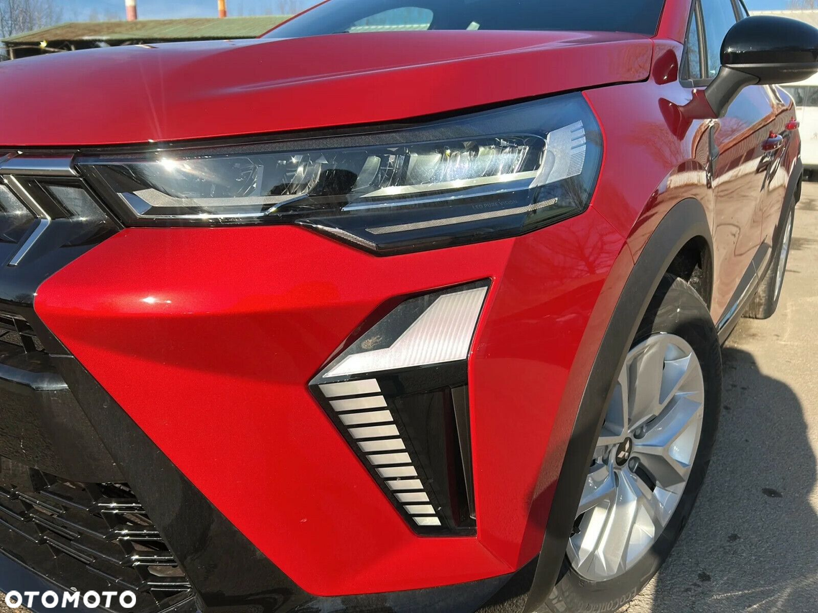 Mitsubishi ASX - 10