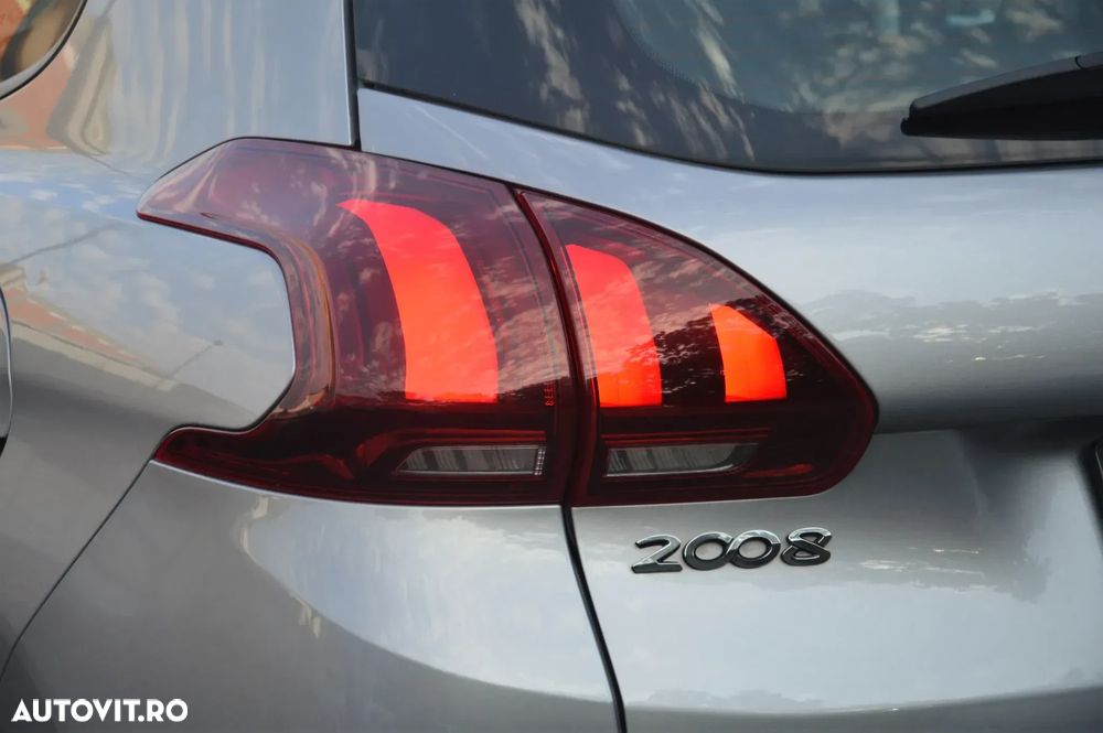Peugeot 2008 - 31