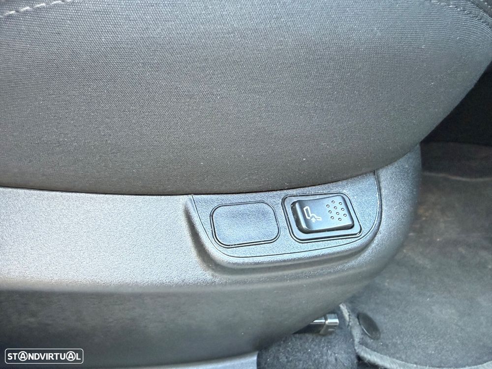 Fiat 500L 1.6 MJ S&S - 16