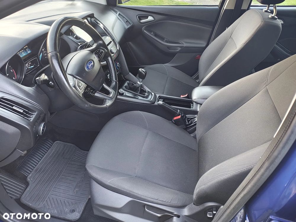 Ford Focus 1.5 TDCi DPF Start-Stopp-System Business - 9