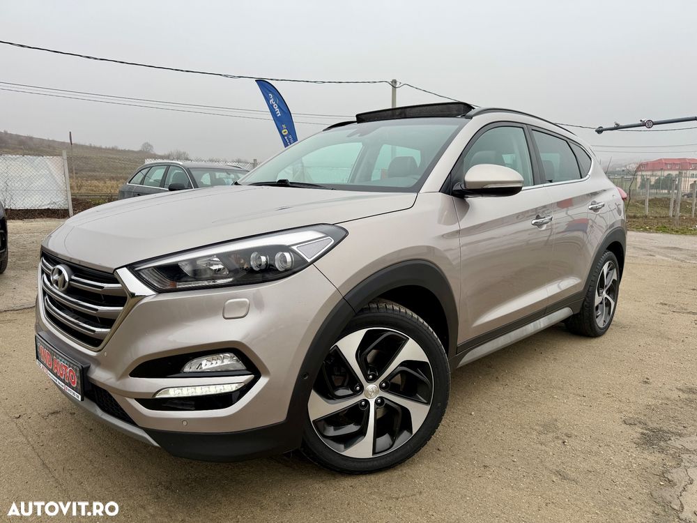 Hyundai Tucson 2.0 CRDI 4WD Automatik Advantage - 2